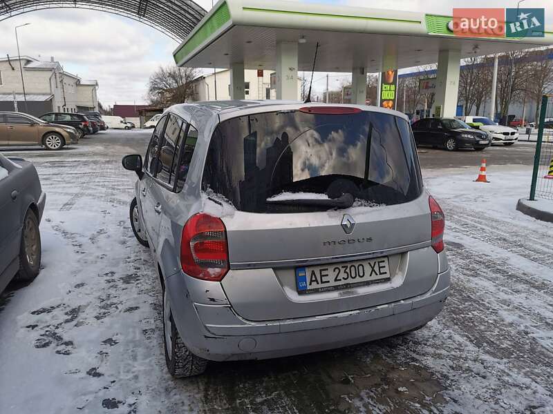 Хетчбек Renault Modus 2008 в Дніпрі фото 5 Хетчбек Renault Modus 2008 в Дніпрі