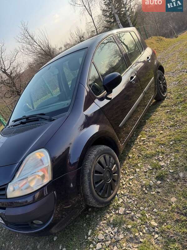 Хетчбек Renault Modus 2008 в Івано-Франківську