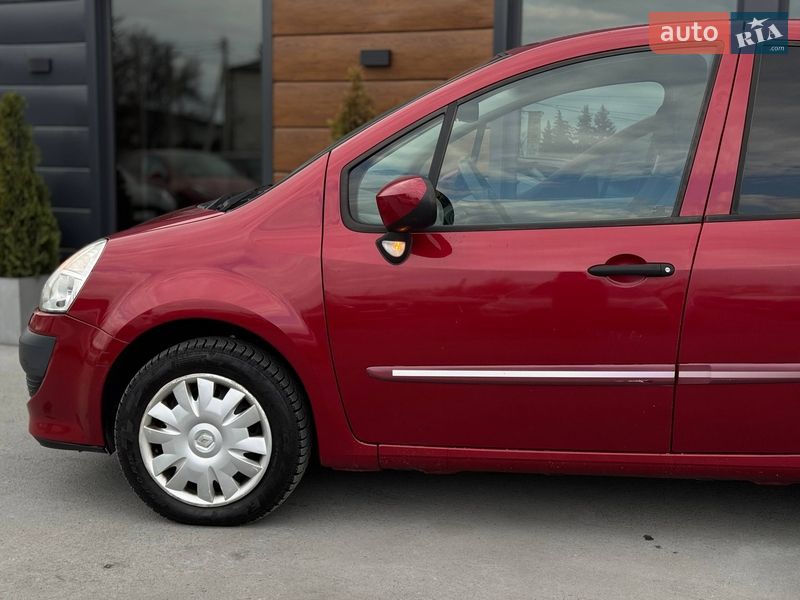 Хэтчбек Renault Modus 2009 в Ровно
