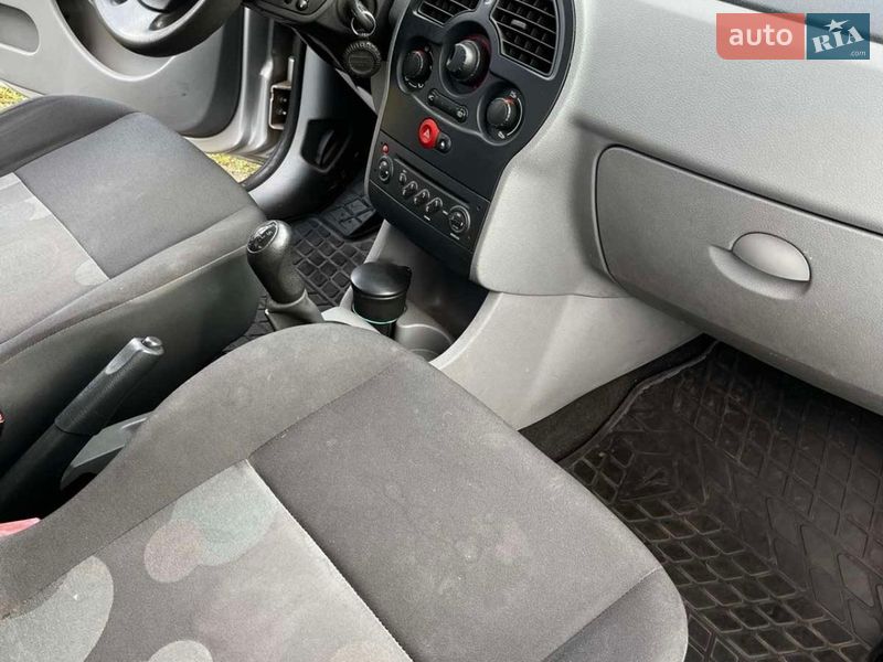 Хетчбек Renault Modus 2006 в Конотопі фото 9 Хетчбек Renault Modus 2006 в Конотопі