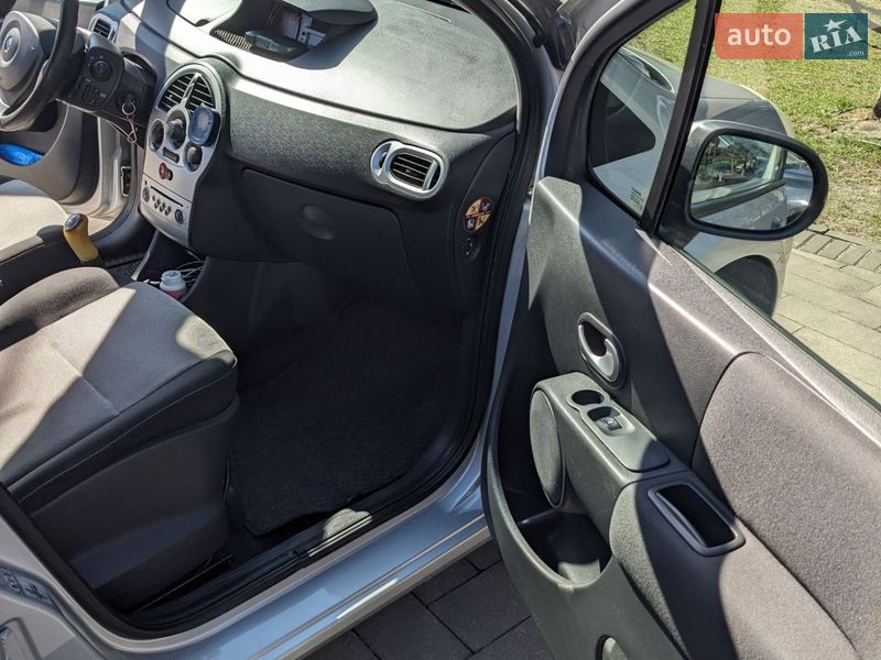 Хэтчбек Renault Modus 2008 в Ирпене фото 10 Хэтчбек Renault Modus 2008 в Ирпене