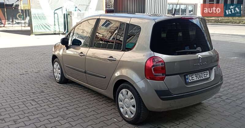 Хетчбек Renault Modus 2008 в Чернівцях