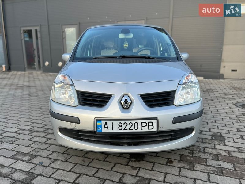 Хэтчбек Renault Modus 2006 в Малине