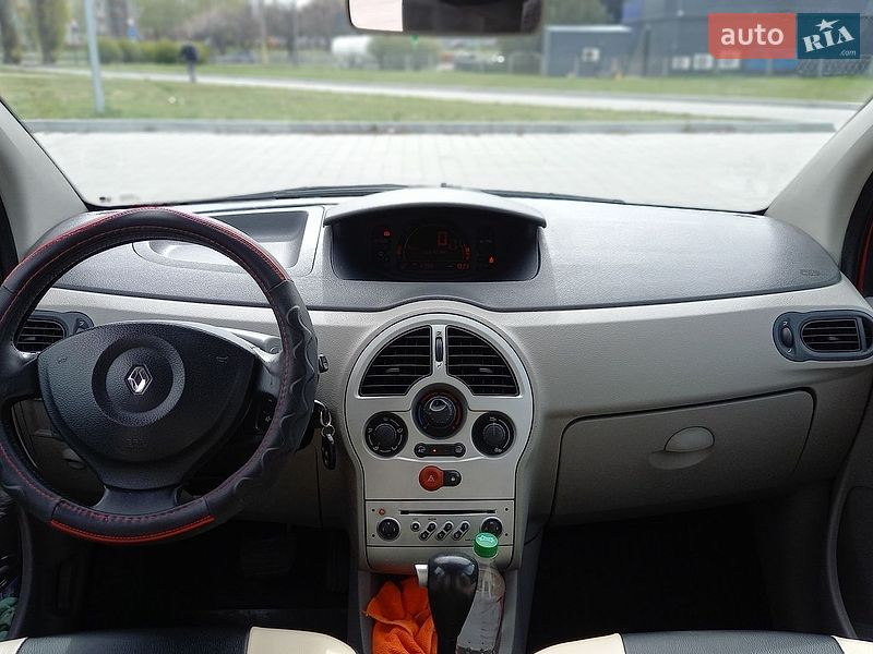 Хетчбек Renault Modus 2006 в Черкасах