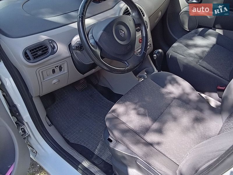 Хетчбек Renault Modus 2005 в Золотоноші