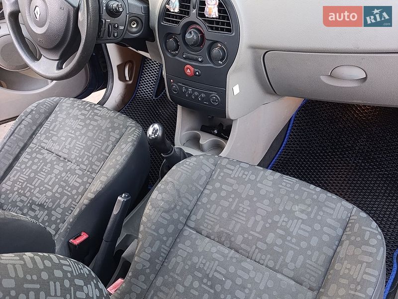 Хетчбек Renault Modus 2004 в Млиніві