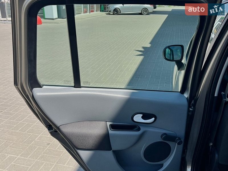 Хэтчбек Renault Modus 2012 в Житомире