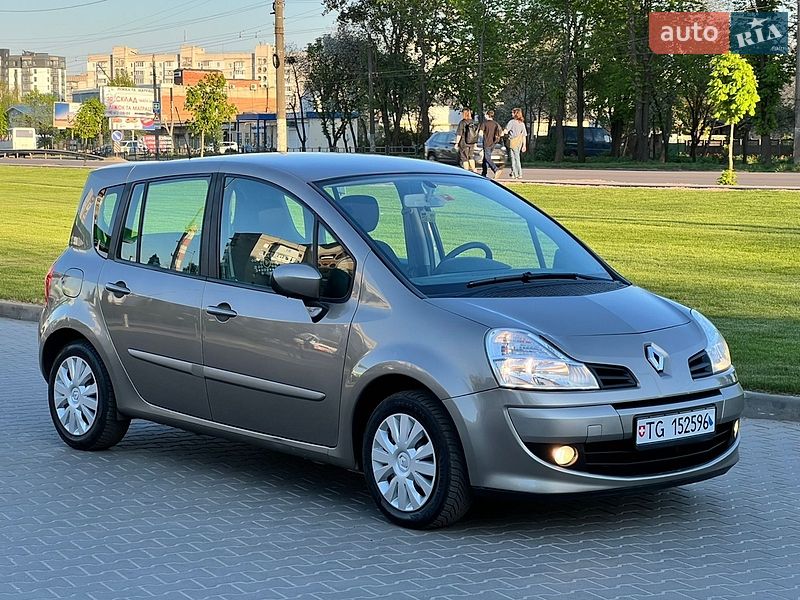 Хэтчбек Renault Modus 2012 в Житомире