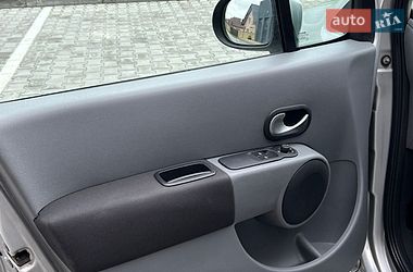 Хэтчбек Renault Modus 2009 в Луцке