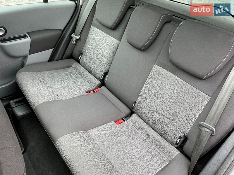 Хэтчбек Renault Modus 2009 в Луцке