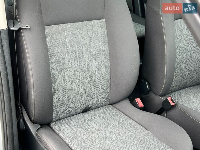Хэтчбек Renault Modus 2009 в Луцке