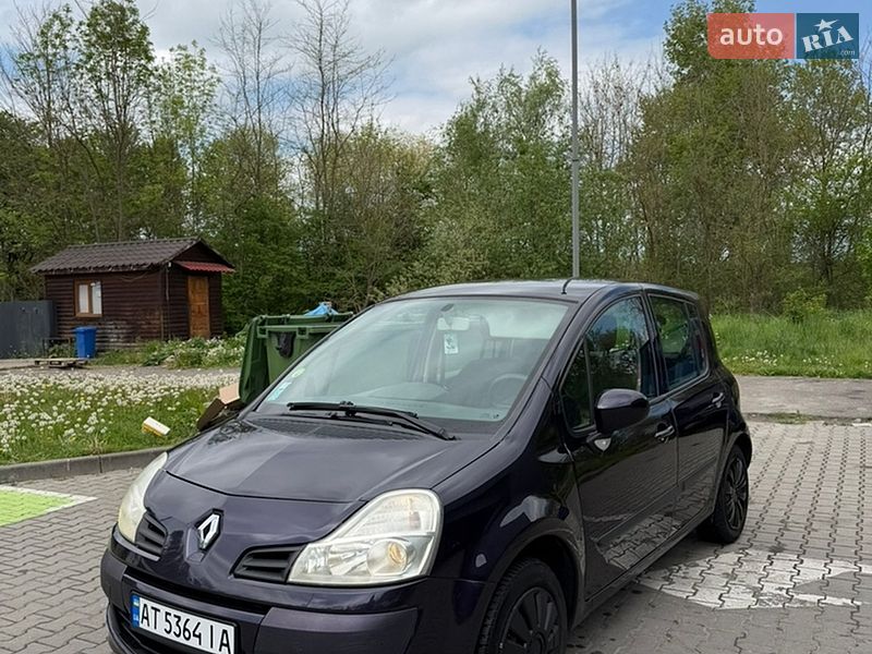 Хэтчбек Renault Modus 2008 в Ивано-Франковске