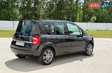 Хэтчбек Renault Modus 2011 в Луцке