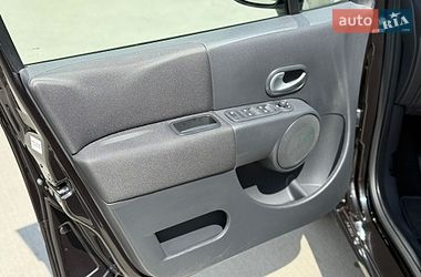 Хэтчбек Renault Modus 2011 в Луцке