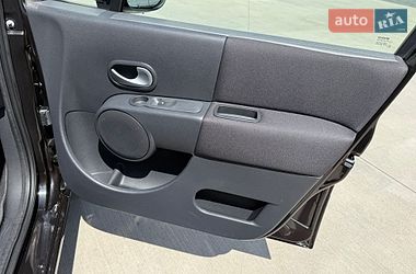 Хэтчбек Renault Modus 2011 в Луцке