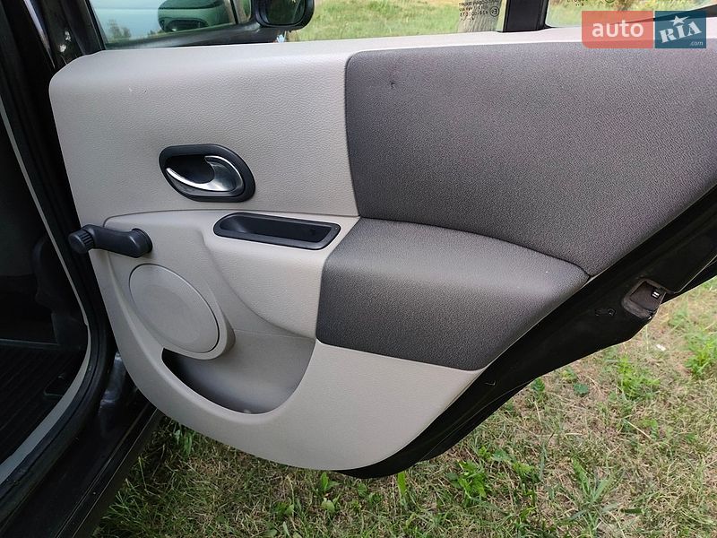 Хэтчбек Renault Modus 2005 в Ковеле