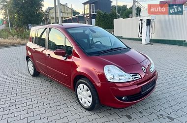 Хетчбек Renault Modus 2011 в Чернівцях Хетчбек Renault Modus 2011 в Чернівцях