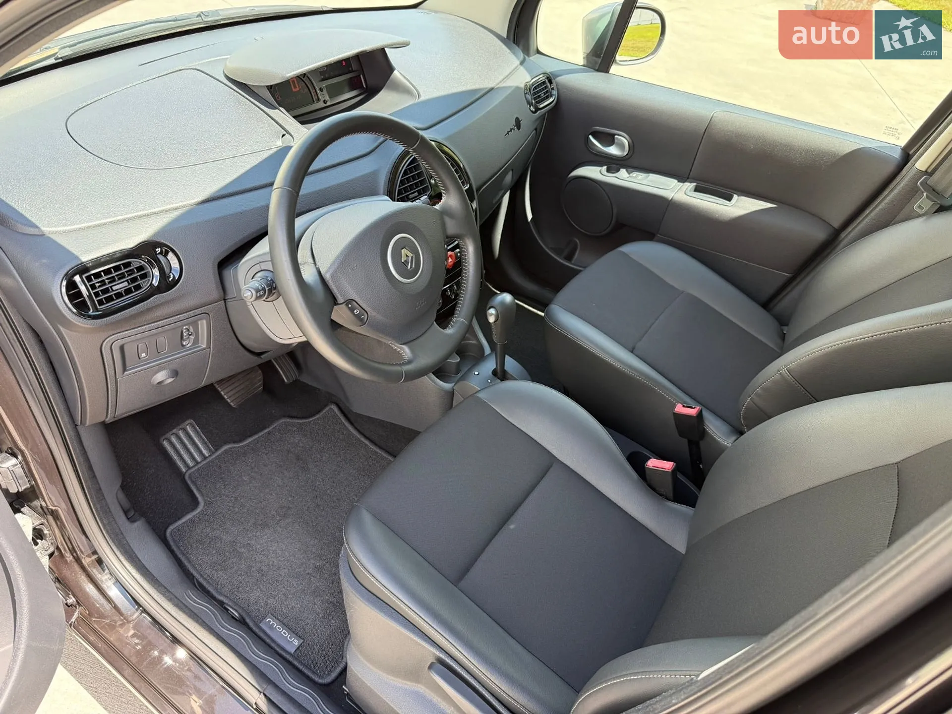 2011 Renault Modus - мініатюра 14