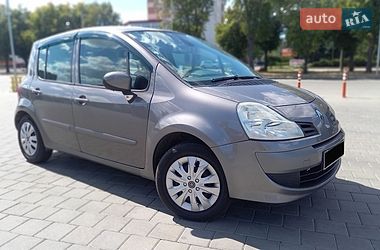 Хэтчбек Renault Modus 2011 в Черкассах
