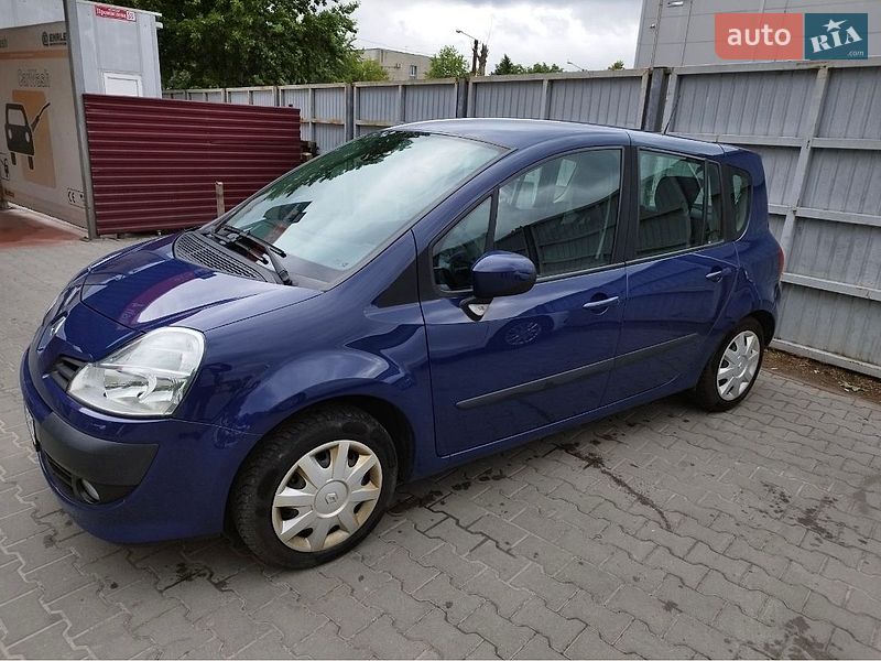 Хетчбек Renault Modus 2009 в Львові фото Хетчбек Renault Modus 2009 в Львові