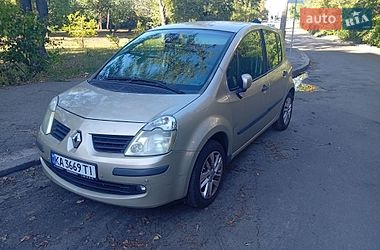Хэтчбек Renault Modus 2008 в Киеве