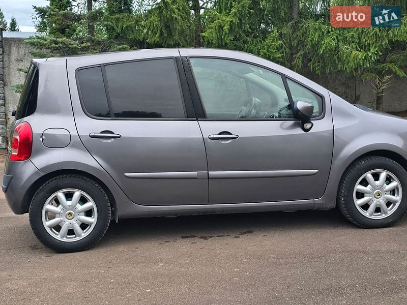 Хэтчбек Renault Modus 2008 в Трускавце