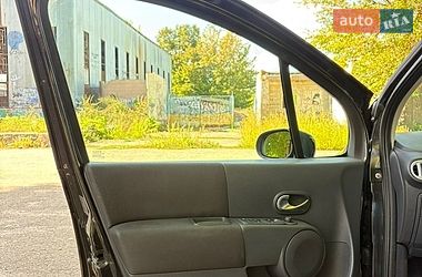 Хэтчбек Renault Modus 2006 в Белой Церкви