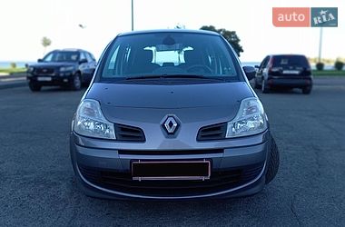 Хэтчбек Renault Modus 2011 в Черкассах