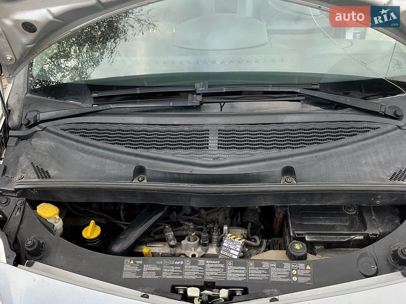 Хэтчбек Renault Modus 2011 в Староконстантинове