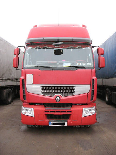 Тягач Renault Premium 2010 в Киеве