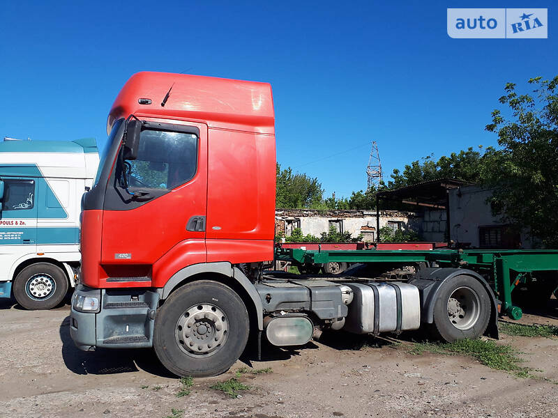 Тягач Renault Premium 2005 в Одессе