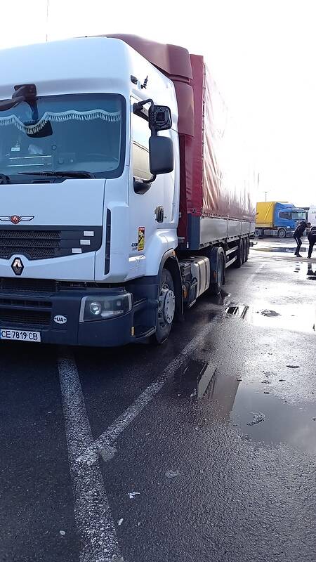 Тягач Renault Premium 2012 в Черновцах