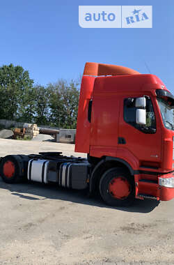 Тягач Renault Premium 2011 в 