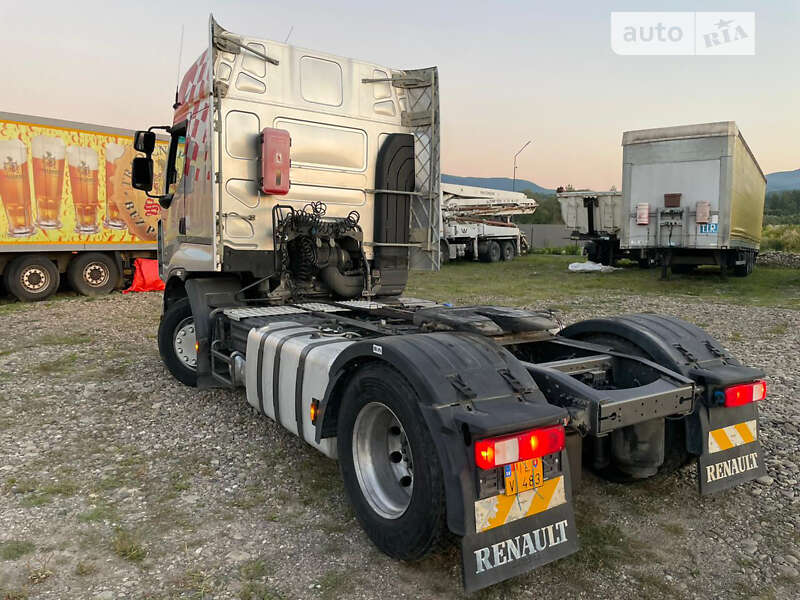 Тягач Renault Premium 2012 в Тячеві