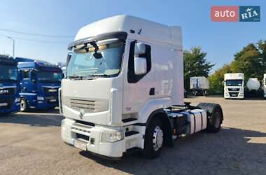 Тягач Renault Premium 2013 в 