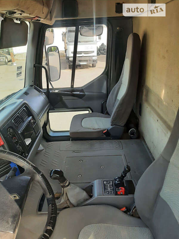 Кран-манипулятор Renault Premium 2003 в Ровно