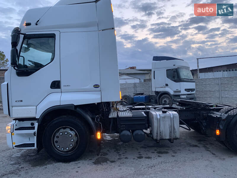 Тягач Renault Premium 2010 в Здолбунове