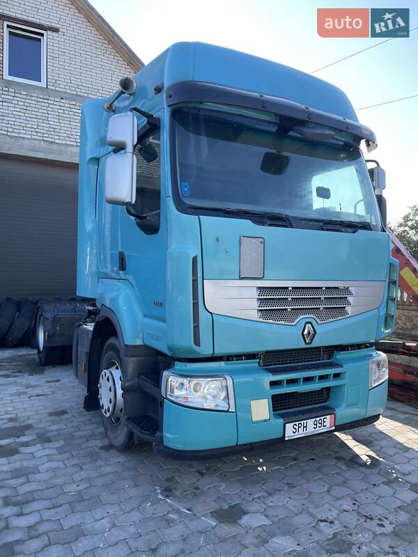 Renault Premium 2012