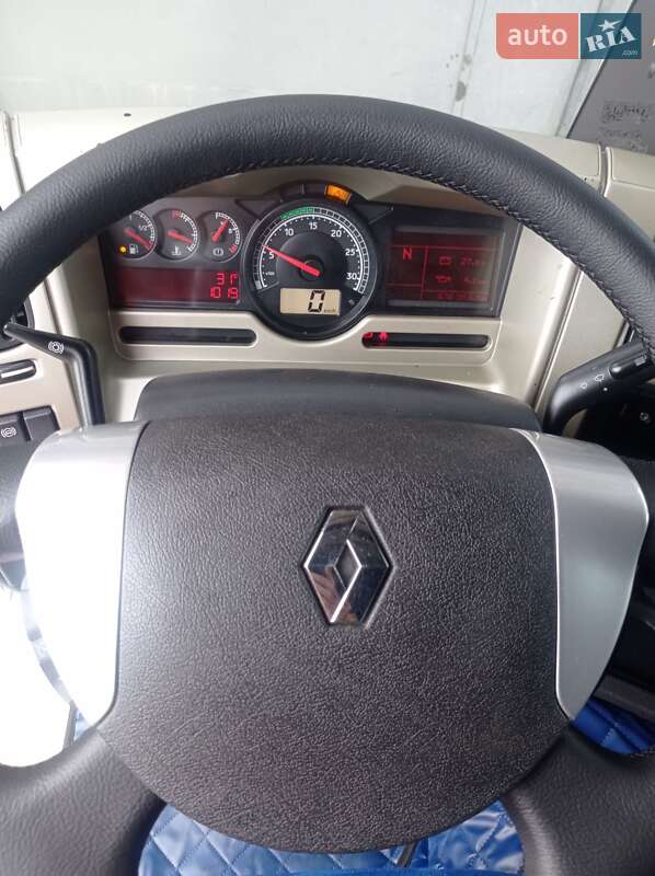 Тягач Renault Premium 2013 в Бердичеві
