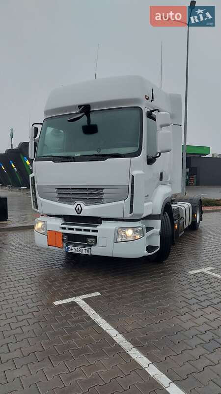 Renault Premium 2013