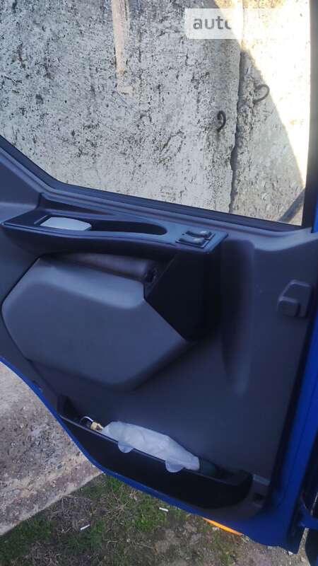 Тентований Renault Premium 2004 в Рівному