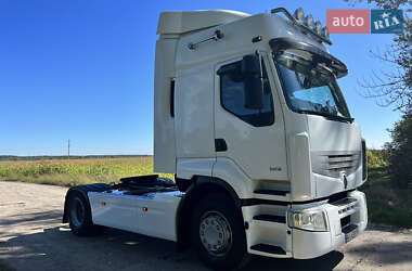 Тягач Renault Premium 2010 в Жовкві