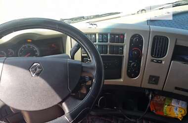 Тягач Renault Premium 2012 в 