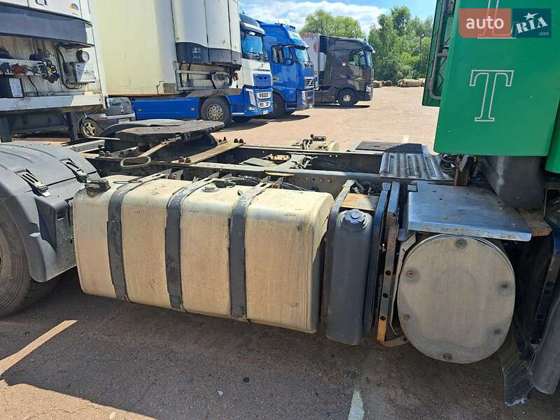 Тягач Renault Premium 2008 в Чернигове