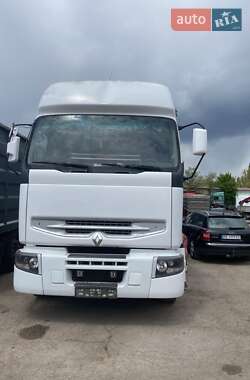 Контейнеровоз Renault Premium 2000 в 
