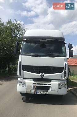 Тягач Renault Premium 2011 в 