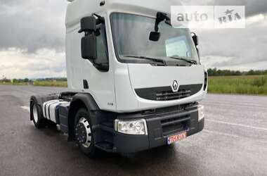 Тягач Renault Premium 2013 в Мукачевому