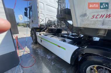 Тягач Renault Premium 2012 в 