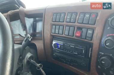 Тягач Renault Premium 2012 в 