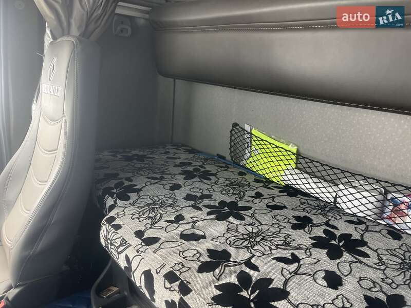 Тягач Renault Premium 2012 в Тячеве фото 51 Тягач Renault Premium 2012 в Тячеве